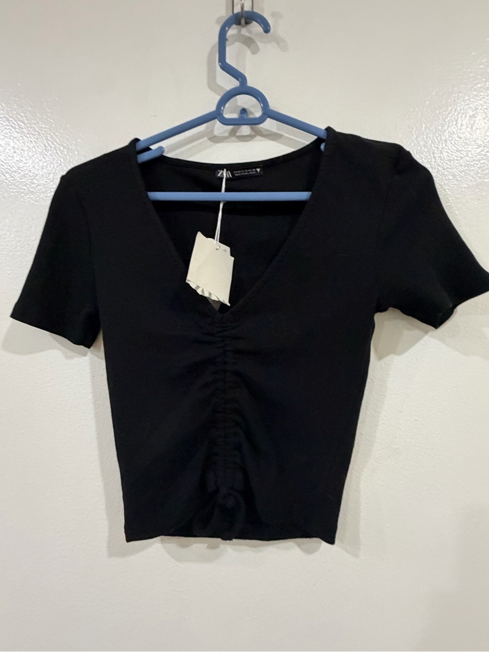 Zara Black Ruched V-Neck Crop Top